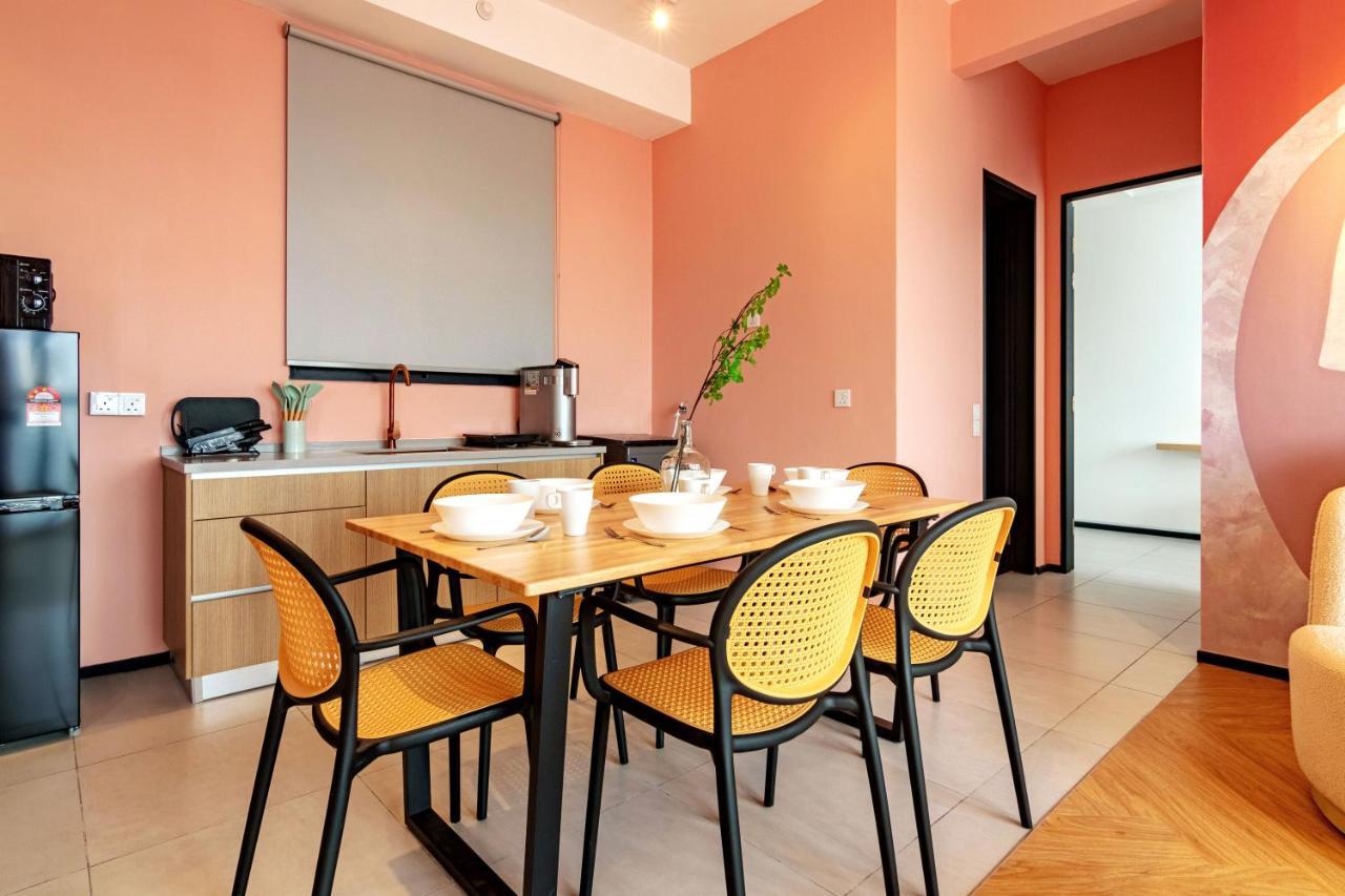 Urban Suites, Signature Collection By Stellar Alv Jelutong Esterno foto