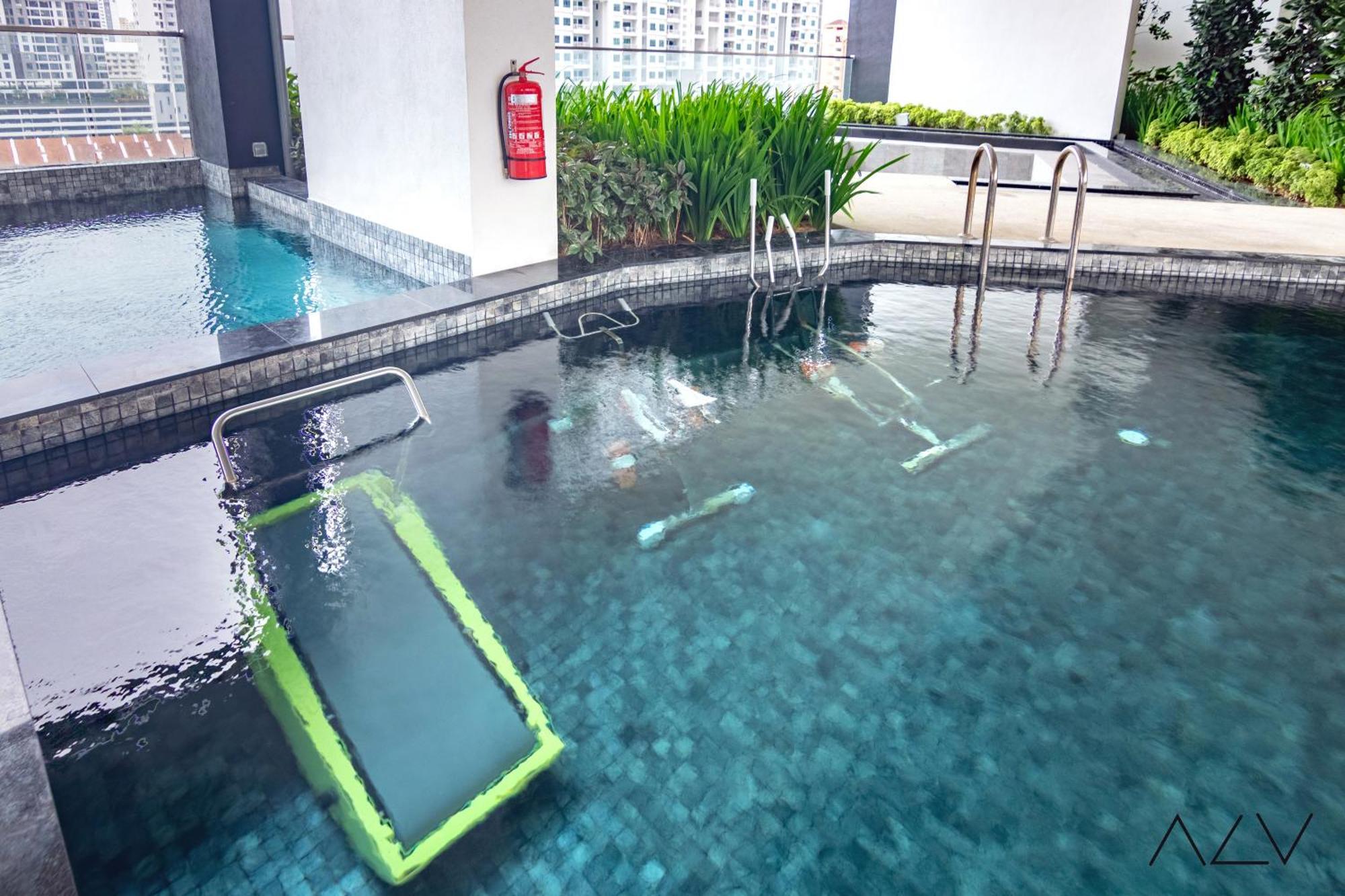 Urban Suites, Signature Collection By Stellar Alv Jelutong Esterno foto